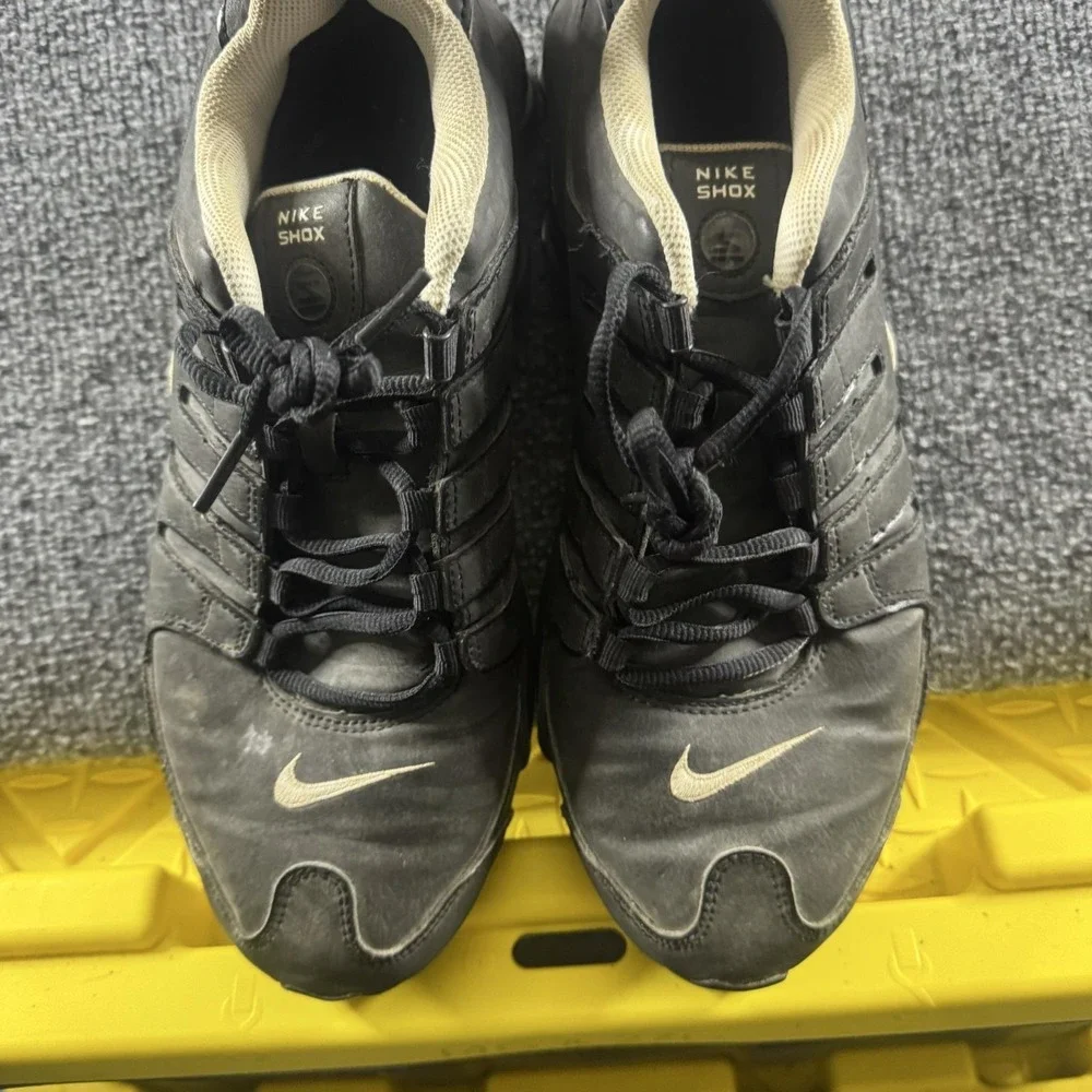 Nike shox shoes